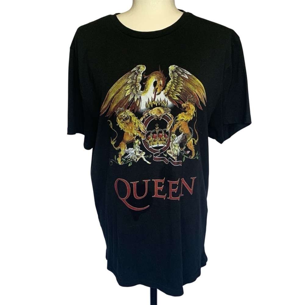 Queen Graphic Tee Black Size Large